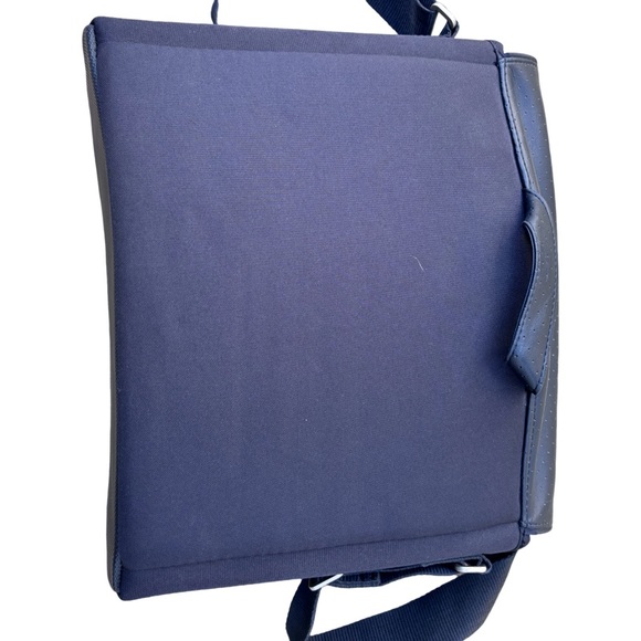 Bose SoundDock Portable Travel Bag Carrying Case With Shoulder Strap Black - Picture 3 of 8